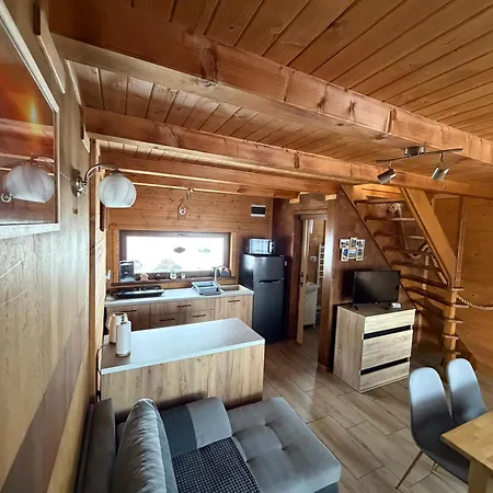 Будинок відпочинку Domki- Limanowa, Z Balia I Sauna Ліманова
